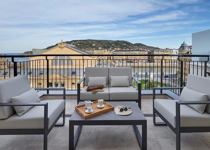 Appartamento Eki Terrace By Feelfree